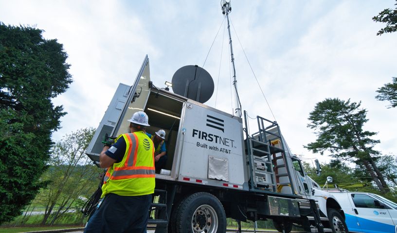 FirstNet deployable vehicle